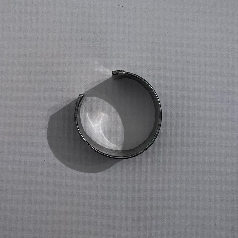 silver cuff bracelet - Picture 2 of 2